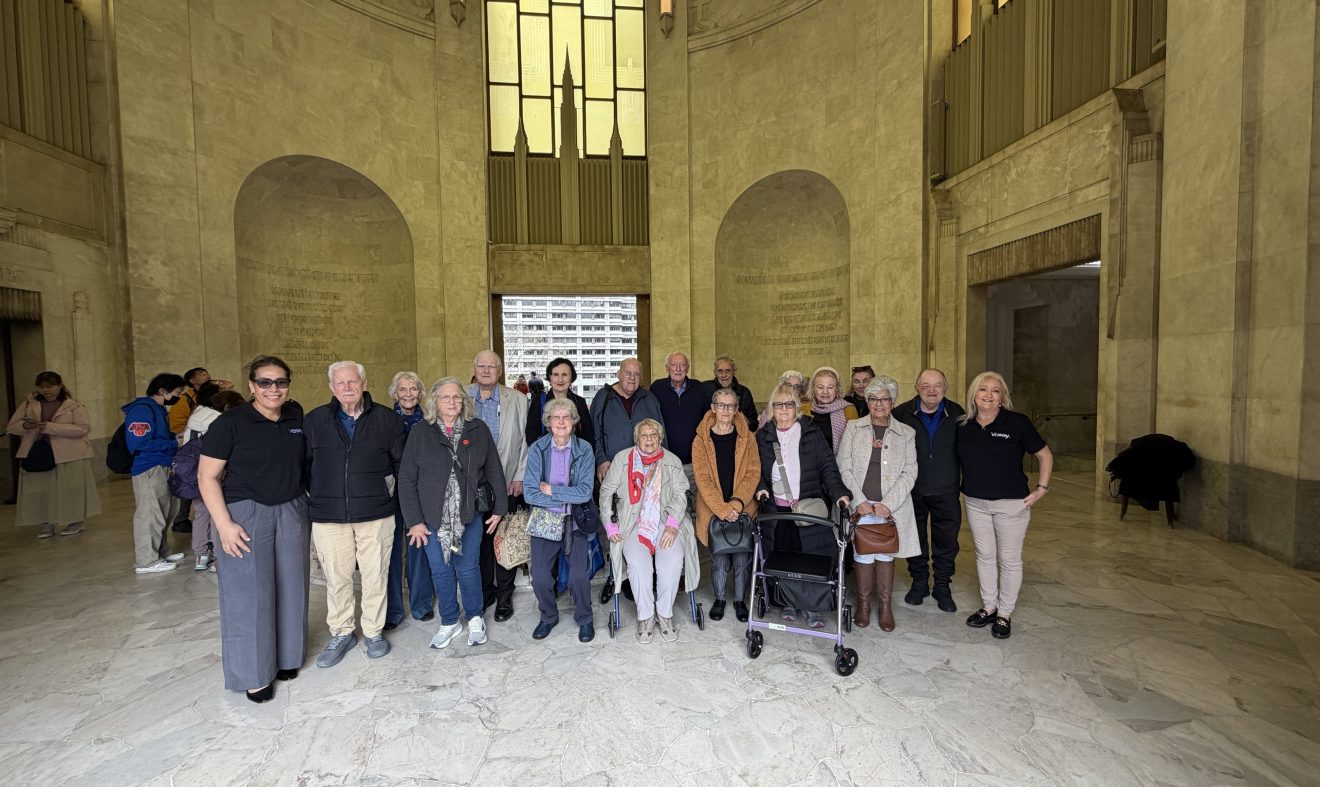 Image 39 Group shot in Memorial